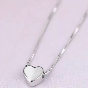 💥Only a few left! Cute heart necklace